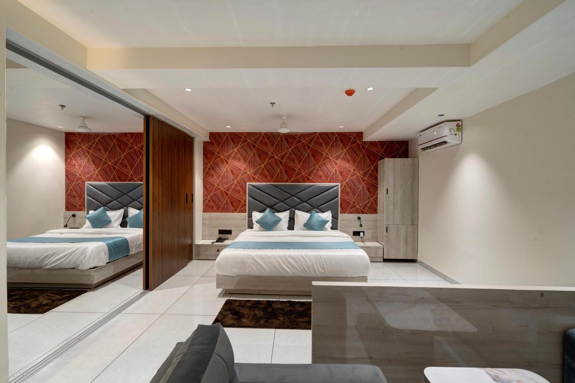 Hotel Shrimad Villa Γκαντχιναγκάρ Εξωτερικό φωτογραφία