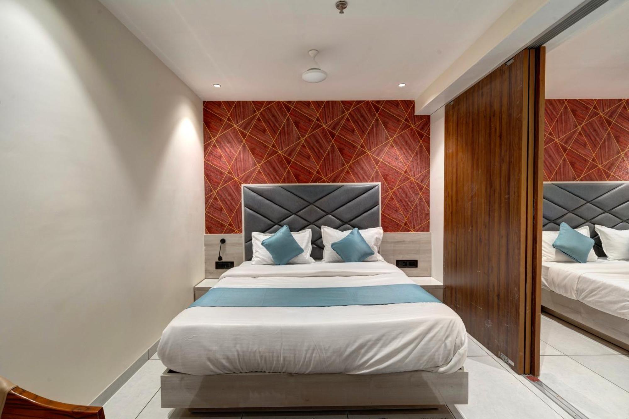 Hotel Shrimad Villa Γκαντχιναγκάρ Εξωτερικό φωτογραφία