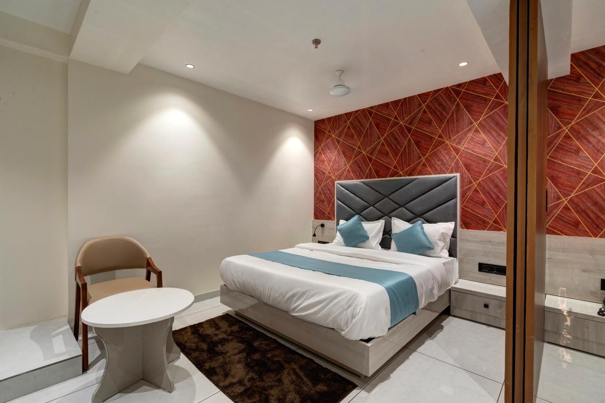 Hotel Shrimad Villa Γκαντχιναγκάρ Εξωτερικό φωτογραφία