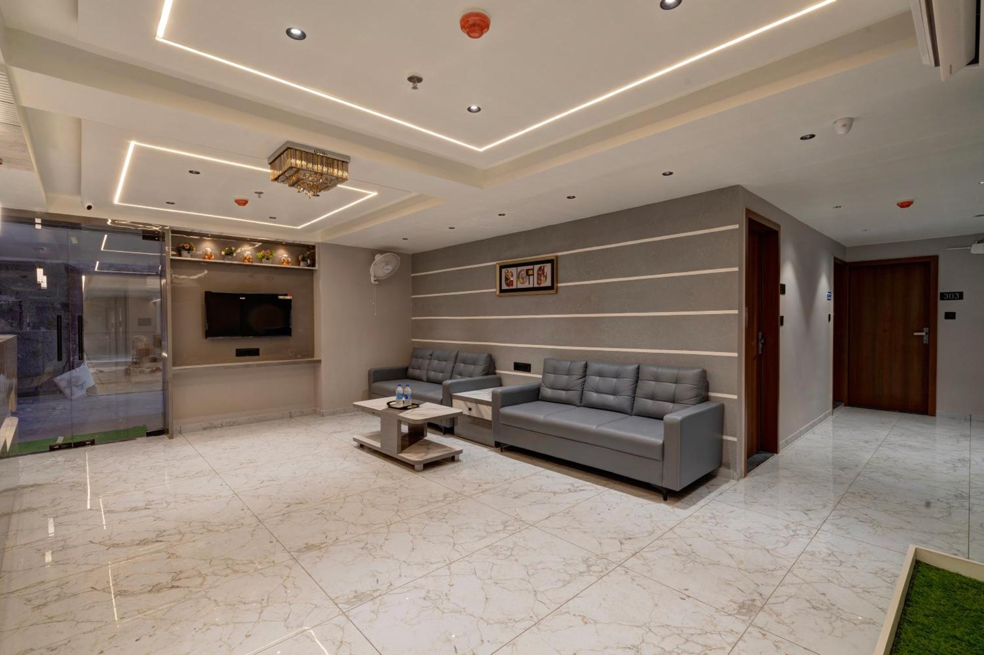 Hotel Shrimad Villa Γκαντχιναγκάρ Εξωτερικό φωτογραφία